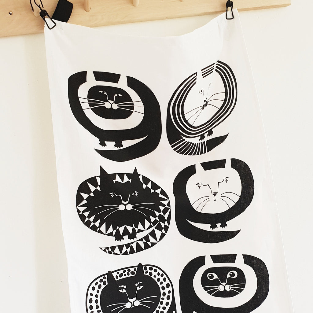 CAT TEA TOWEL